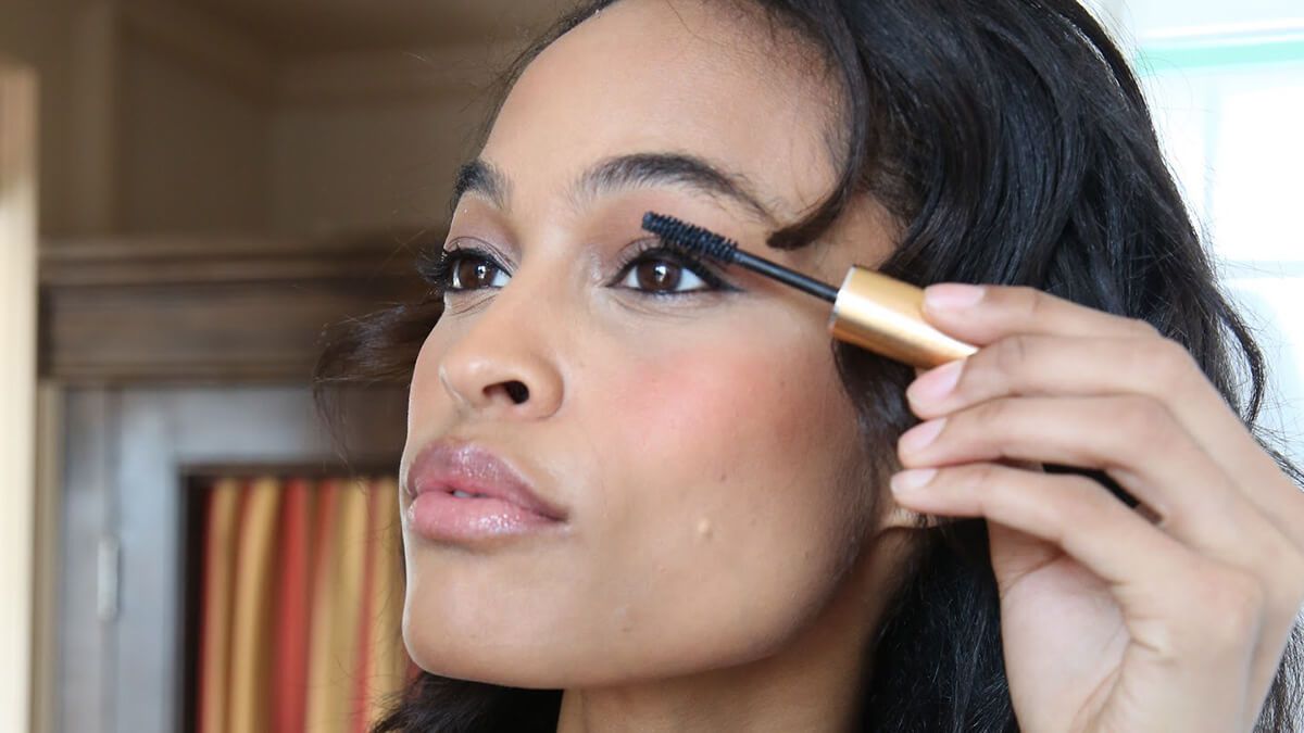 10 Infallible Eye Shadow Techniques to Make Your Eyes Pop