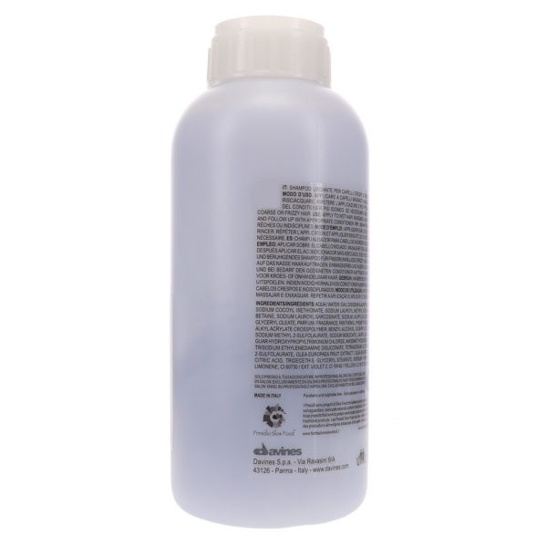 Davines LOVE Smoothing Shampoo 33.8 oz.